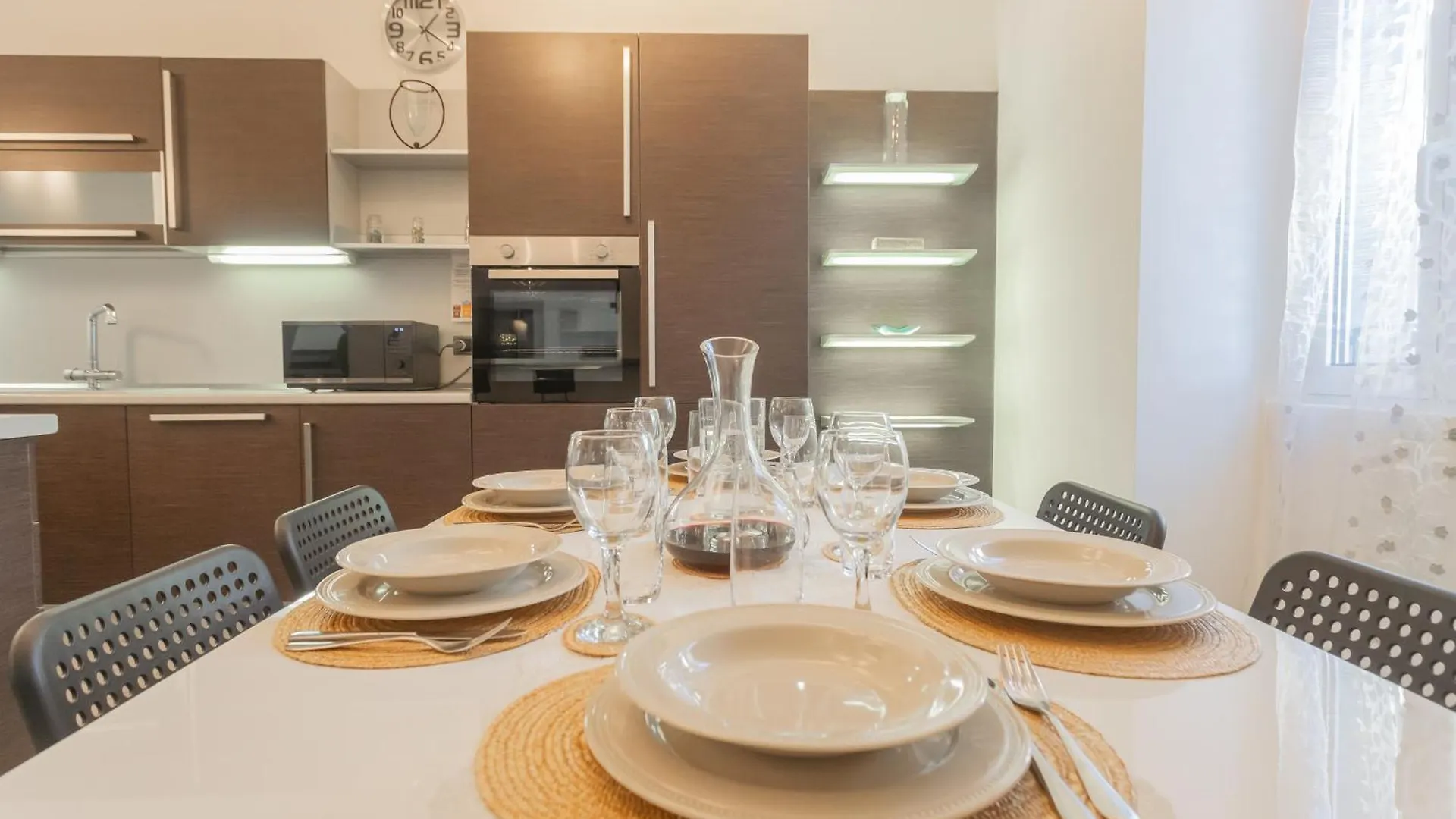 Semesterbostad Villa Clara Parking,Wifi,Jacuzzi On Lake Como Torno