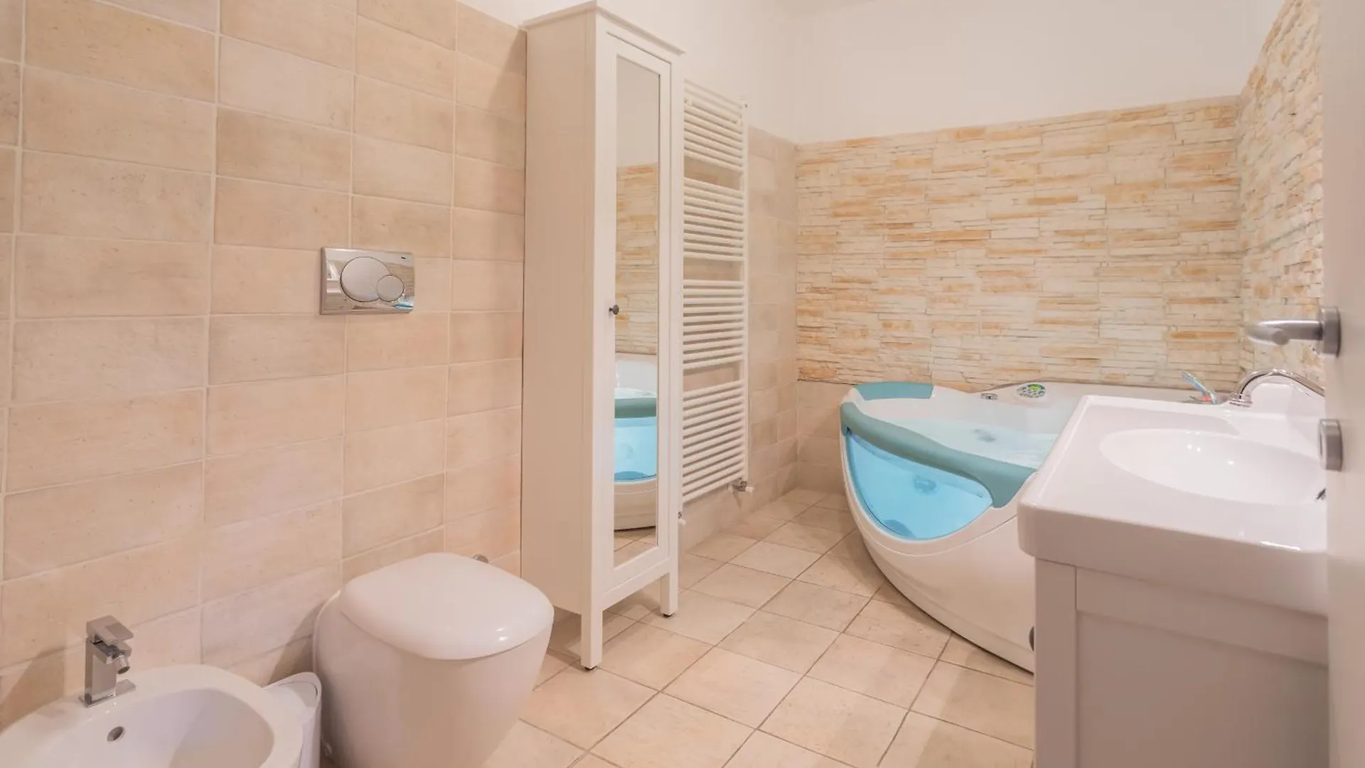 Villa Clara Parking,Wifi,Jacuzzi On Lake Como Torno